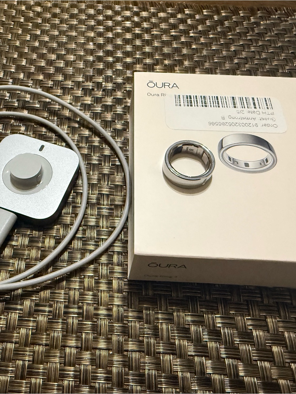 Oura 4 Silver Smart Ring Size 8